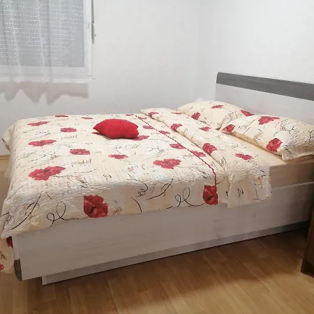 Apartma Apartmaji Valter *